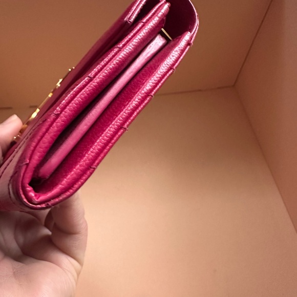 SAINT LAURENT PINK GRAIN DE POUDRE MATELASSE CHEVRON MONOGRAM FLAP WALLET - Picture 7 of 16